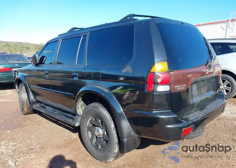 2000 Mitsubishi Montero Sport Ls/Xls z USA, uszkodzony, nr VIN JA4LS31H9YP812679